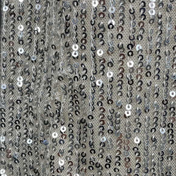 Julia Jordan Long Sleeve Sequin Dress in Cream Ladies Size 8 - Picture 6 of 16